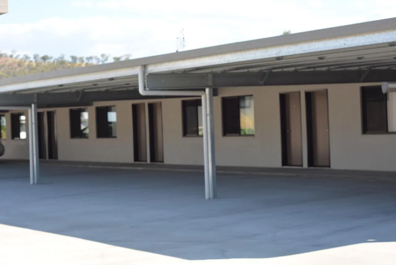 Carmila Sands Motel