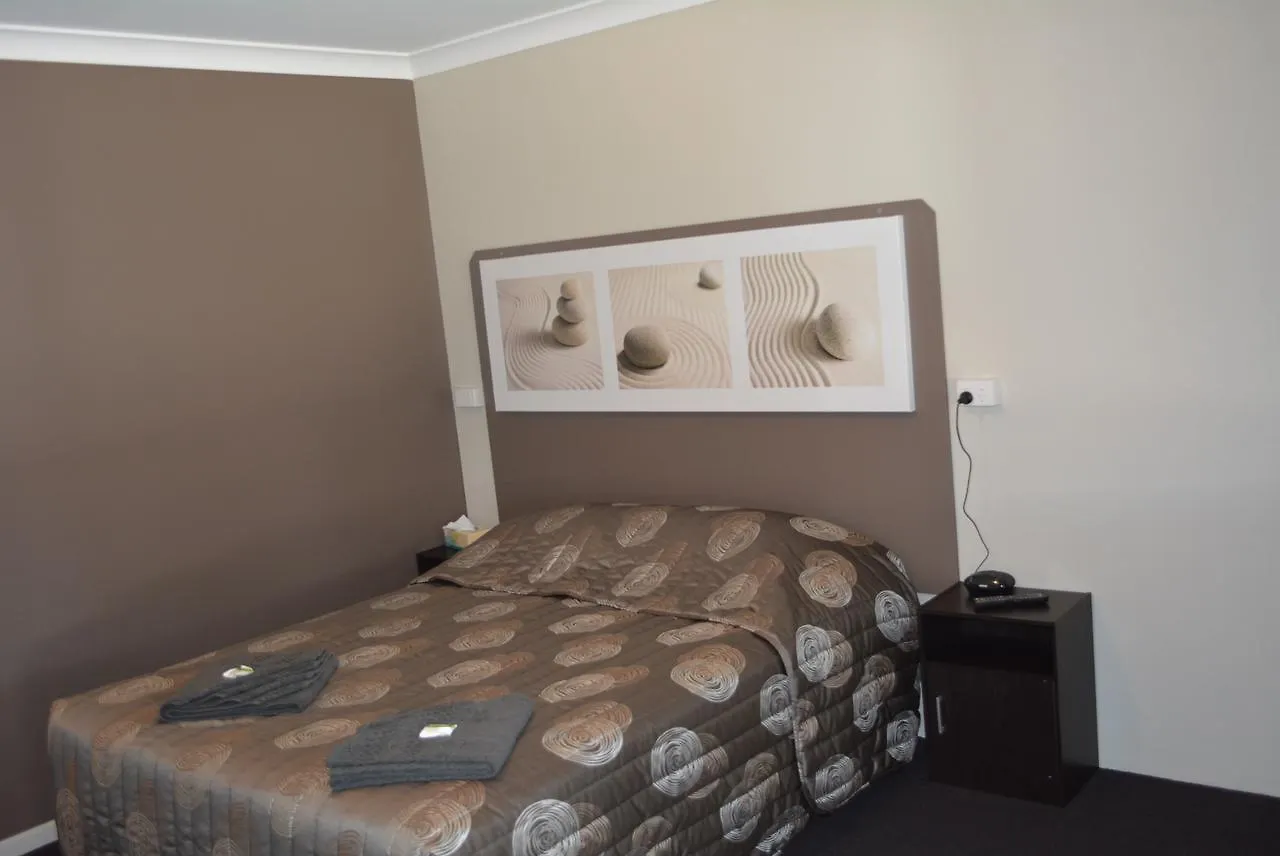 Carmila Sands Motel 3*,