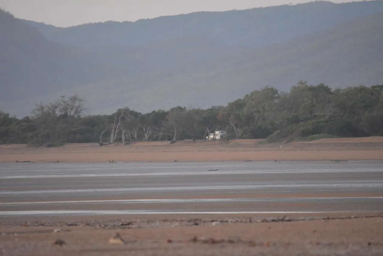 Carmila Sands Motel